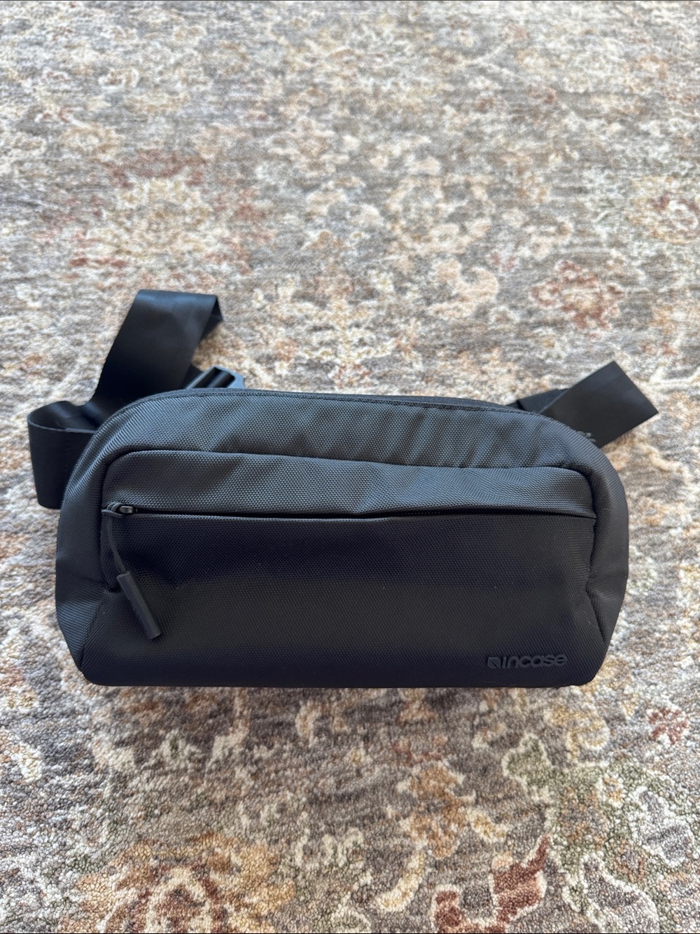 Incase belt bag